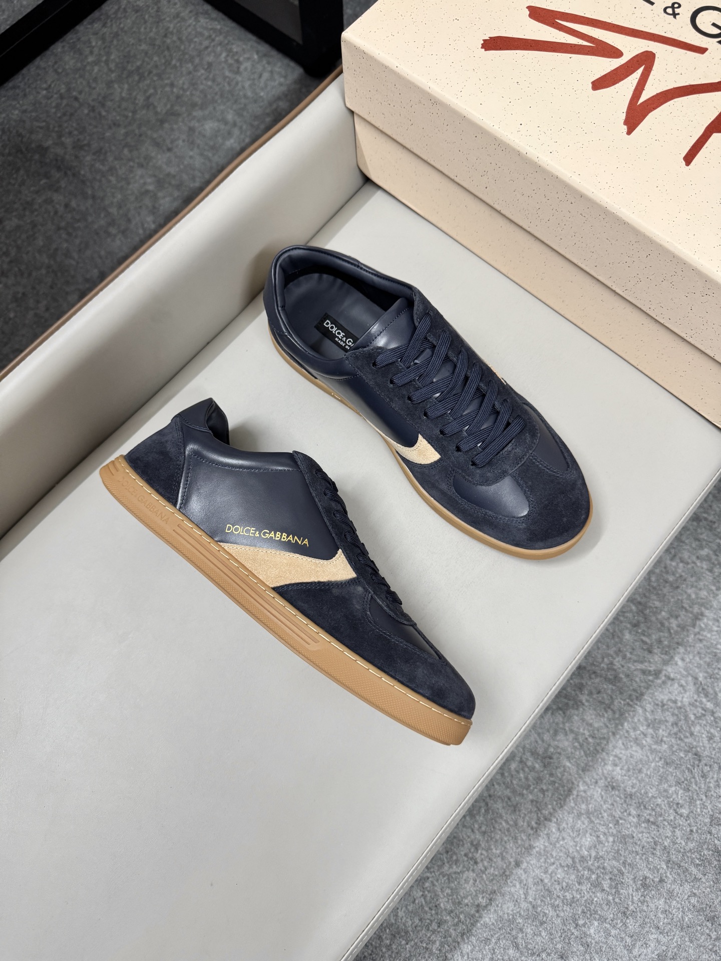 olce & Gabbana shoe